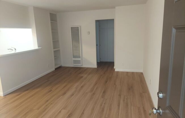1 bed, 1 bath, 720 sqft, $2,250, Unit 608
