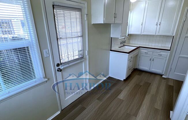 Charming Front Unit 2 Bedroom 1 Bath