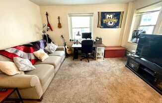 1 bed, 1 bath, $795, Unit 205