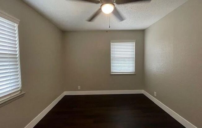 3 beds, 1 bath, $1,750