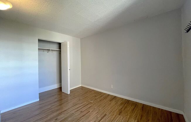 1 bed, 1 bath, 450 sqft, $1,395, Unit 320