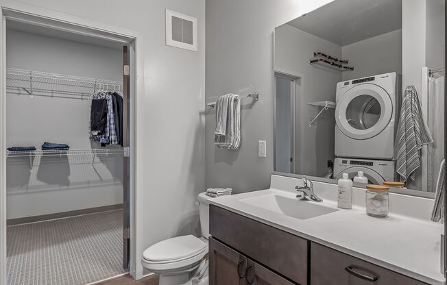 1 bed, 1 bath, 605 sqft, $1,525, Unit 201