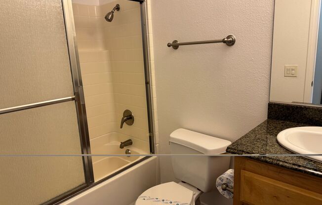 1 bed, 1 bath, 550 sqft, $2,215, Unit 1441N