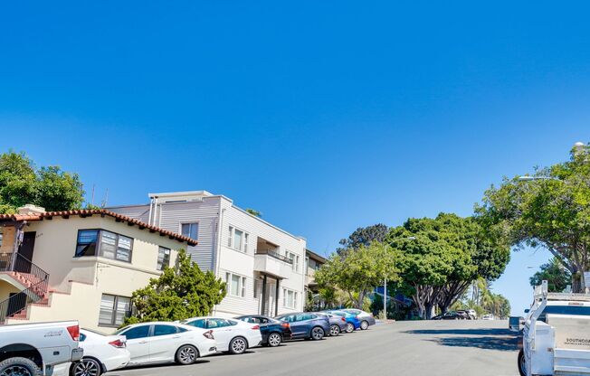 Golden View Apartments
