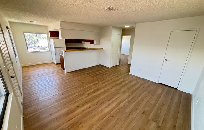 3431 E Cheyenne Ave Unit C