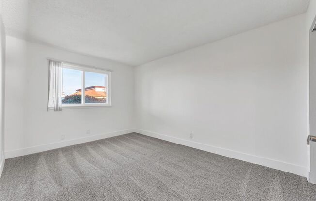 2 beds, 2 baths, 860 sqft, $1,645, Unit 03A