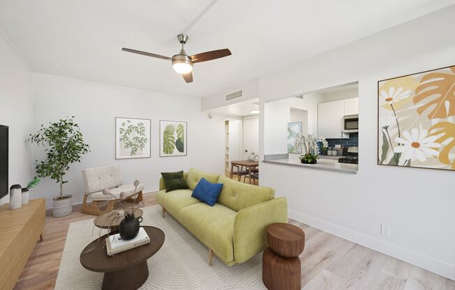 1 bed, 1 bath, 700 sqft, $1,199, Unit H105