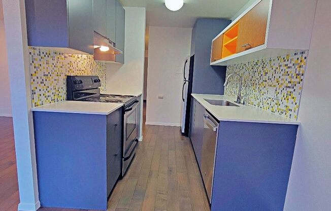 1 bed, 1 bath, 750 sqft, $1,695, Unit 219-03