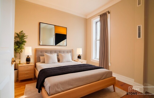 515 W 122 ST