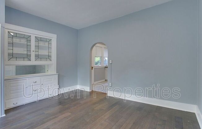 1005 SE 27 AVE