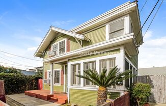 1906 2 Bedroom Home in Long Beach