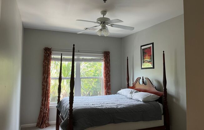 2 beds, 2 baths, $1,950, Unit UNIT 4203