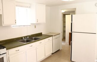 1 bed, 1 bath, $675, Unit Unit A