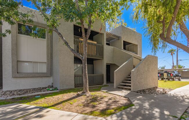 2 beds, 2 baths, 950 sqft, $1,350, Unit 102