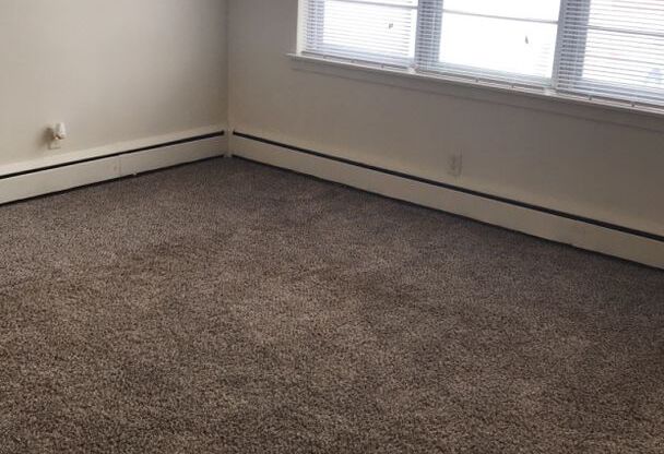 2 beds, 1 bath, 740 sqft, $775, Unit 1500-701