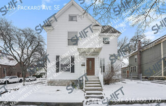 114 PACKARD AVE SE