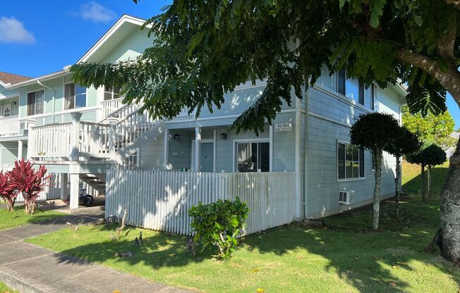 2 Bedroom/ 2 Bath/ 2 pkg at Crescent Lane