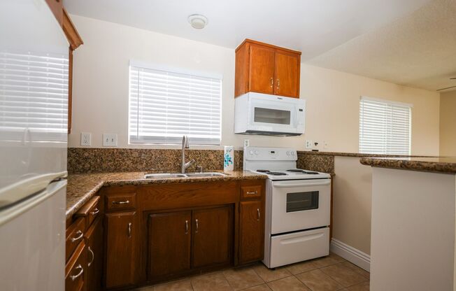 1 bed, 1 bath, 627 sqft, $2,195, Unit 31