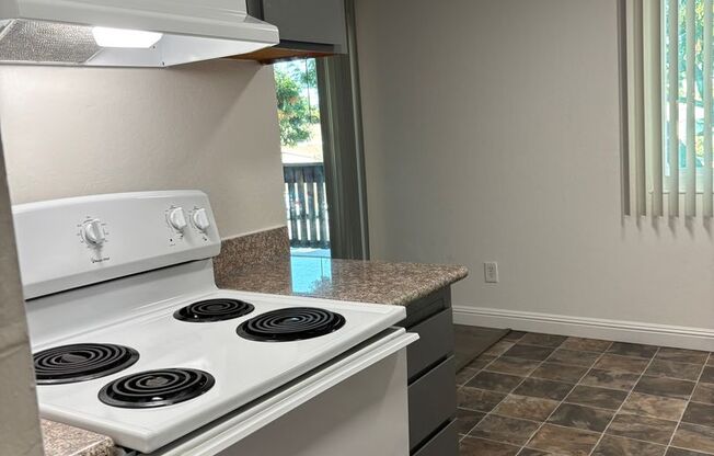 1444 Snooty Fox Apartments