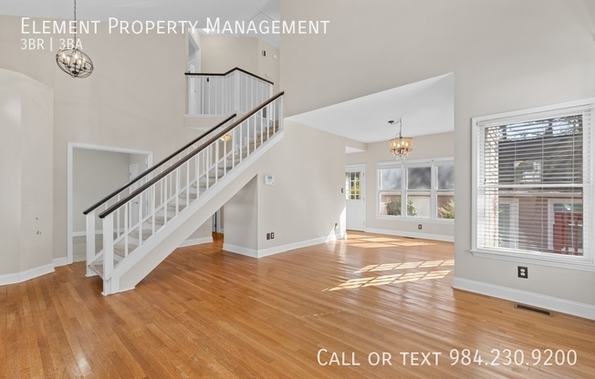 131 CUMBERLAND GRN DR