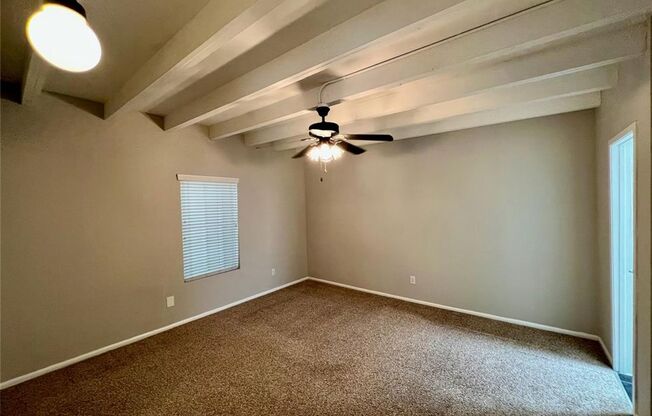 1 bed, 1 bath, 700 sqft, $1,145, Unit 235