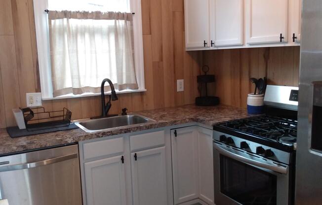 26 KESSLER PL