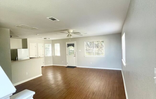 Available Mid July: Well maintained Duplex with Garage and Yard- Close to TX State Bus Stop!