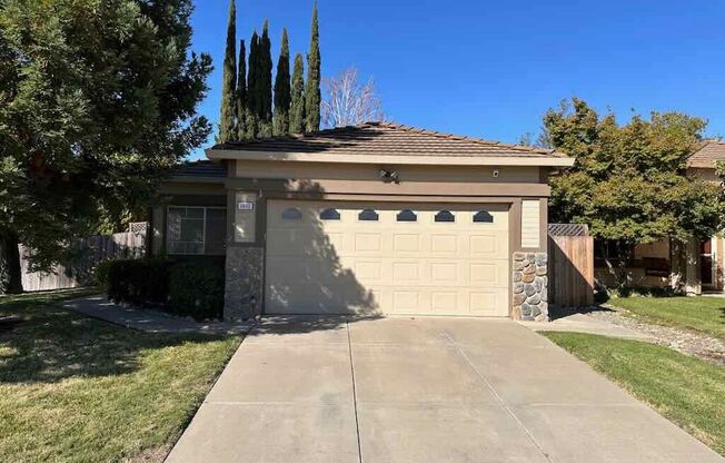 Remodeled 3 Bedroom Elk Grove House