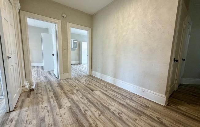 14 GLENVILLE
