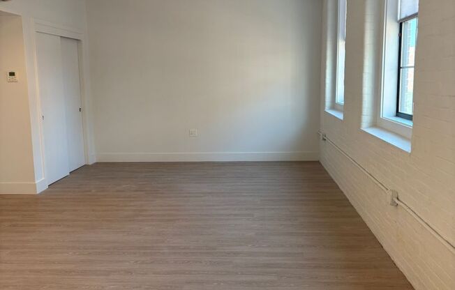 1 bed, 1 bath, 745 sqft, $2,375, Unit 405