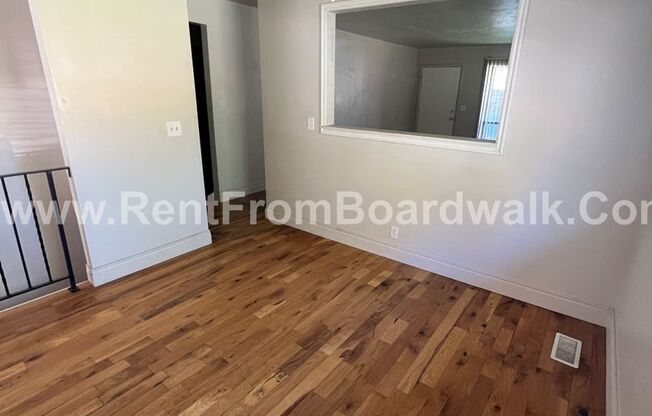 4 beds, 2 baths, 2,200 sqft, $1,995, Unit 1787 Lincoln Lane