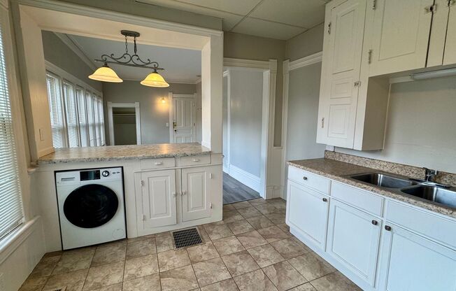 324 Prospect NE