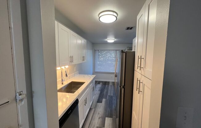 1 bed, 1 bath, 665 sqft, $1,495, Unit Unit 15