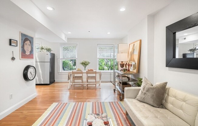 11 C WALTHAM ST