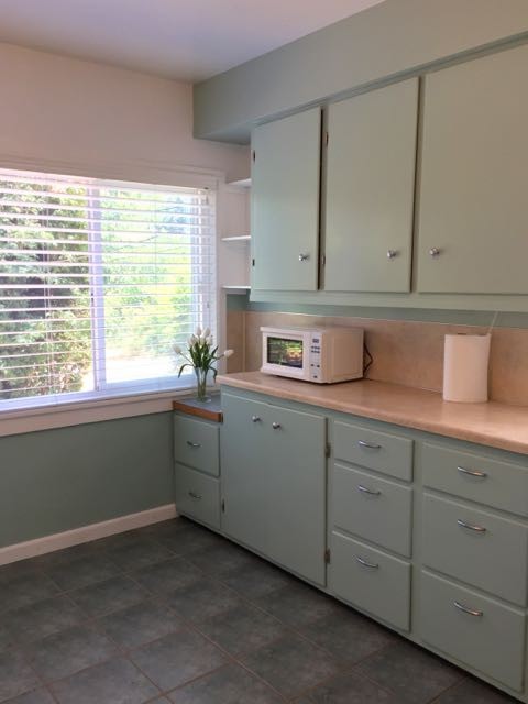 Charming Keyport home with Large Yard