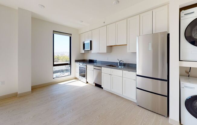 363 6th Street