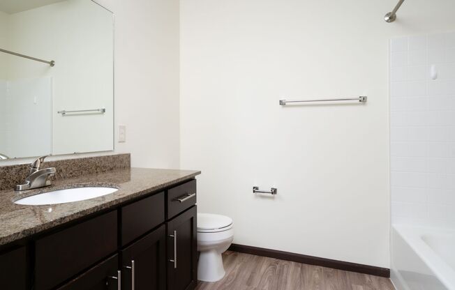 2 beds, 2 baths, 1,038 sqft, $1,885, Unit 209