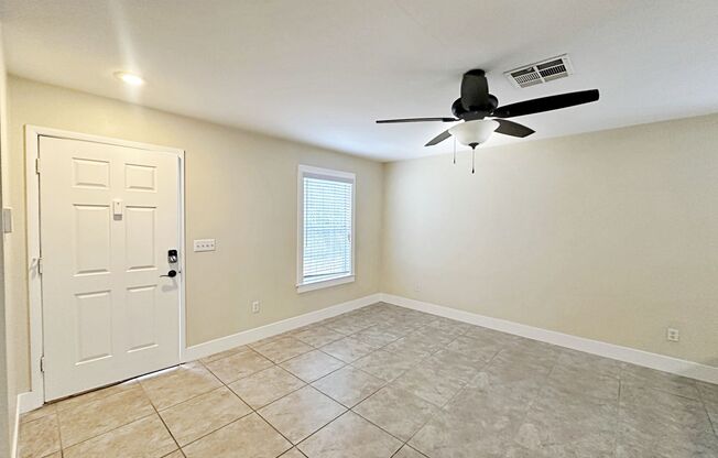 SINGLE STORY 3 BEDROOM HOME IN HENDERSON