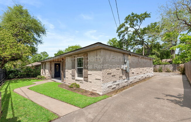 709 E 41 ST