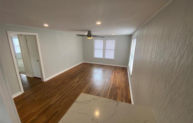 405 FAIRBANKS ST