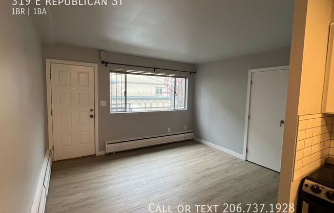 319 E REPUBLICAN ST