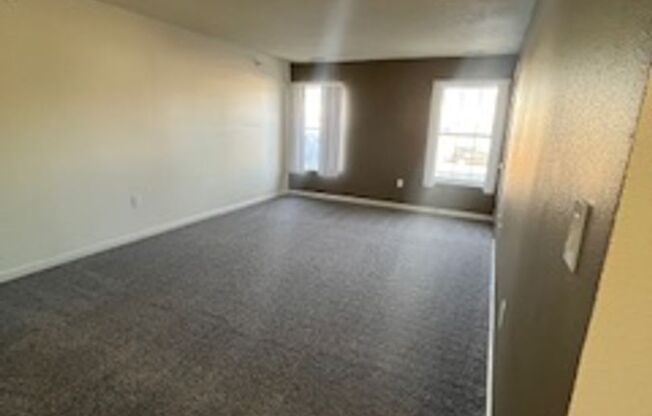 2 beds, 2 baths, 1,080 sqft, $1,209, Unit 40