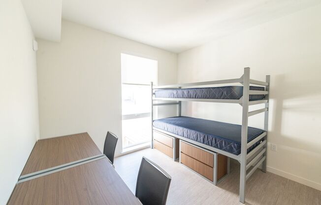 Studio, 1 bath, $950, Unit 611 Room 1 Bed B - B