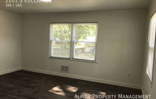 3 beds, 1 bath, 1,716 sqft, $1,695