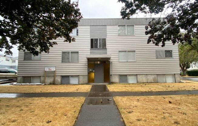 1108 17th Ave