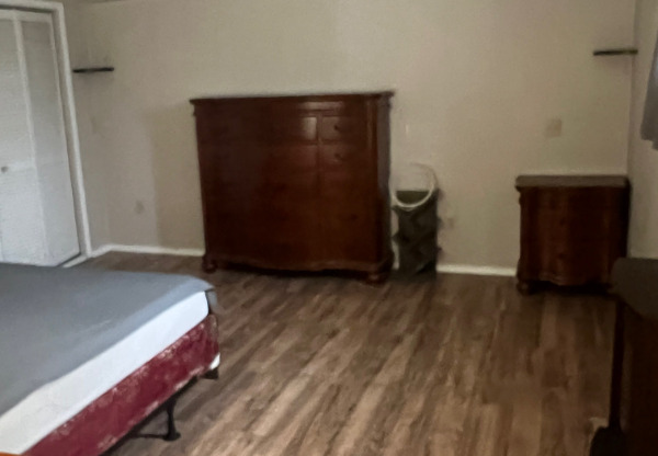 1740 ESCONDIDO