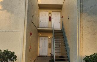 4086 N Pine Island Road #506
