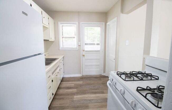 1804 Sunrise Dr.
