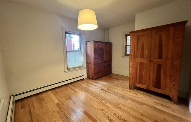 2 beds, 1 bath, 767 sqft, $2,800, Unit 1