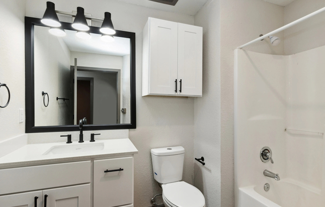 Cold Storage Lofts | Kansas City, MO | Bathroom